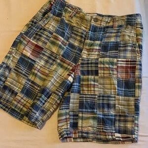 Vintage Izod Men's Blue and Green Plaid Shorts